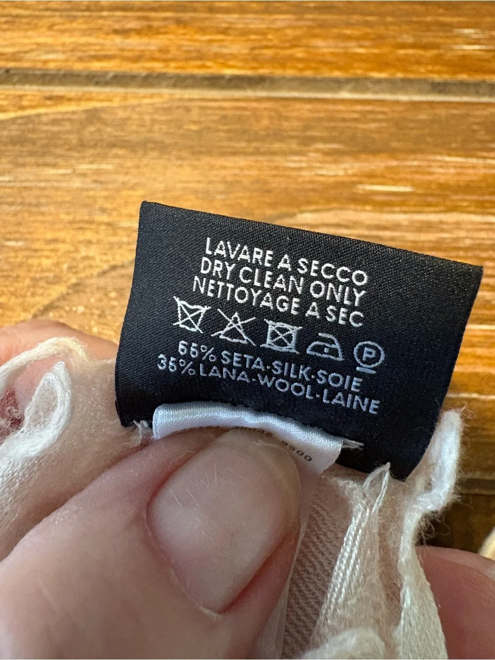 Gucci silk blend